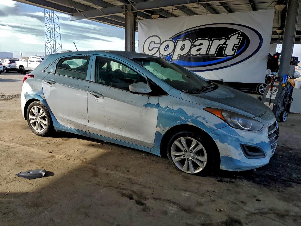 2016 HYUNDAI ELANTRA GT photo 4