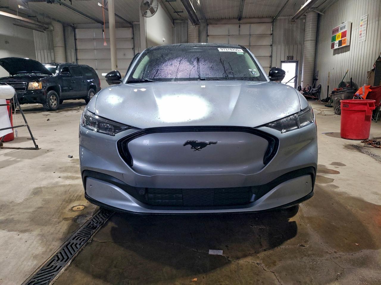 2022 FORD MUSTANG MACH-E PREMIUM photo 5