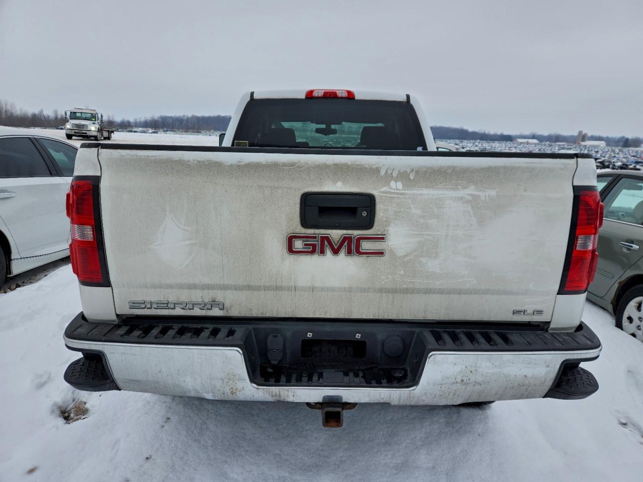 2015 GMC SIERRA K1500 SLE photo 6