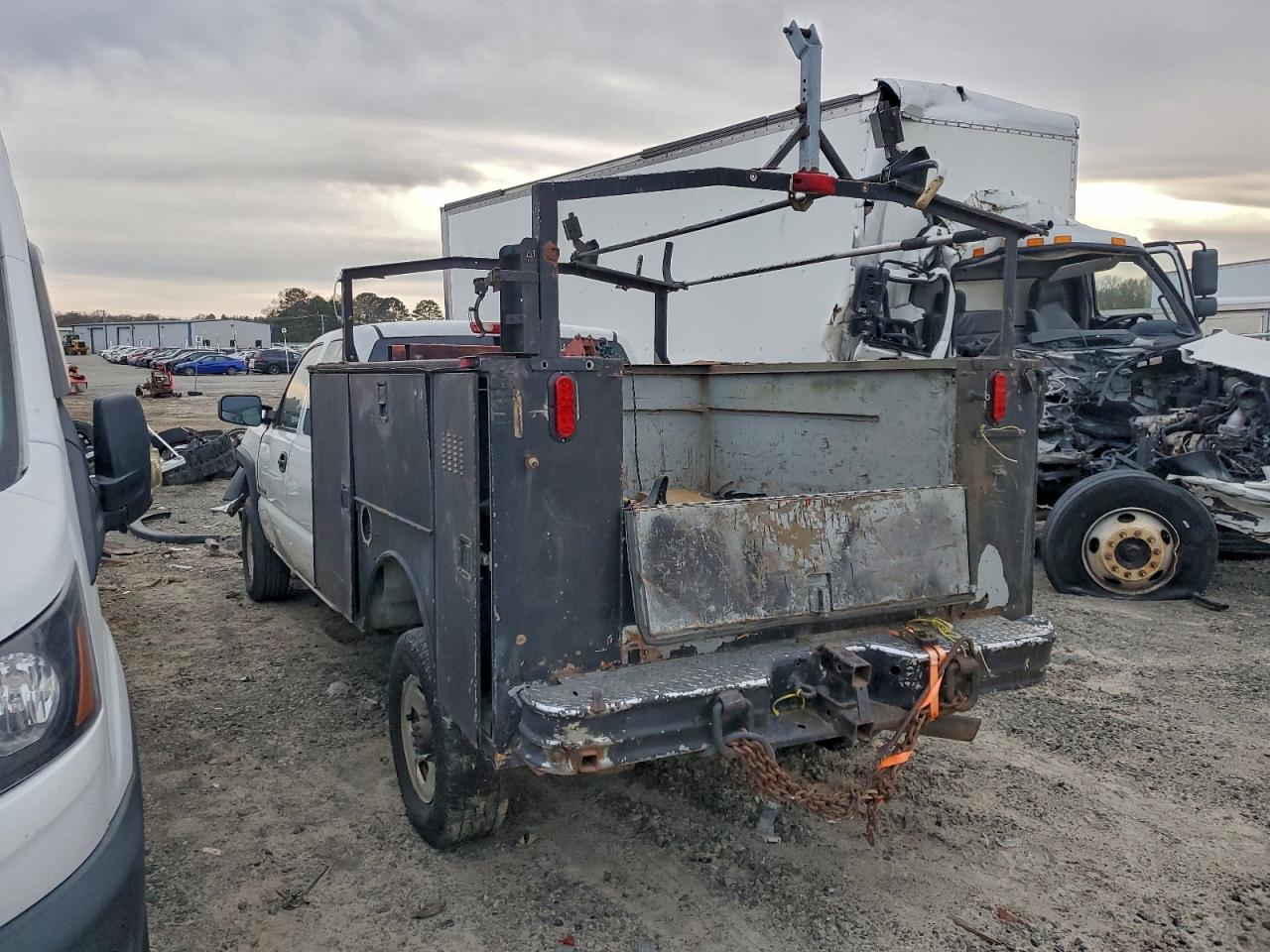 2006 CHEVROLET SILVERADO C2500 HEAVY DUTY photo 3