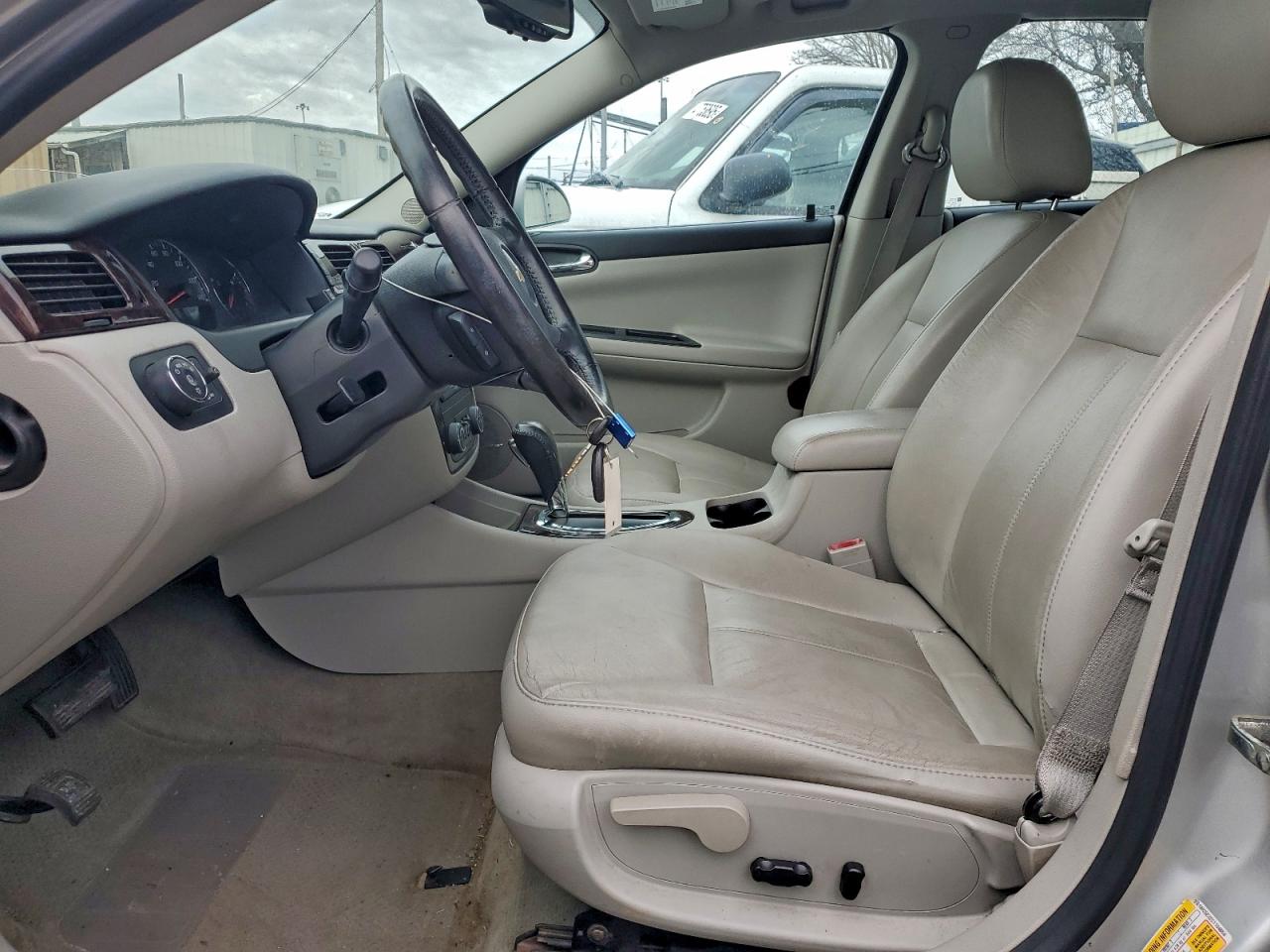 2012 CHEVROLET IMPALA LTZ photo 7