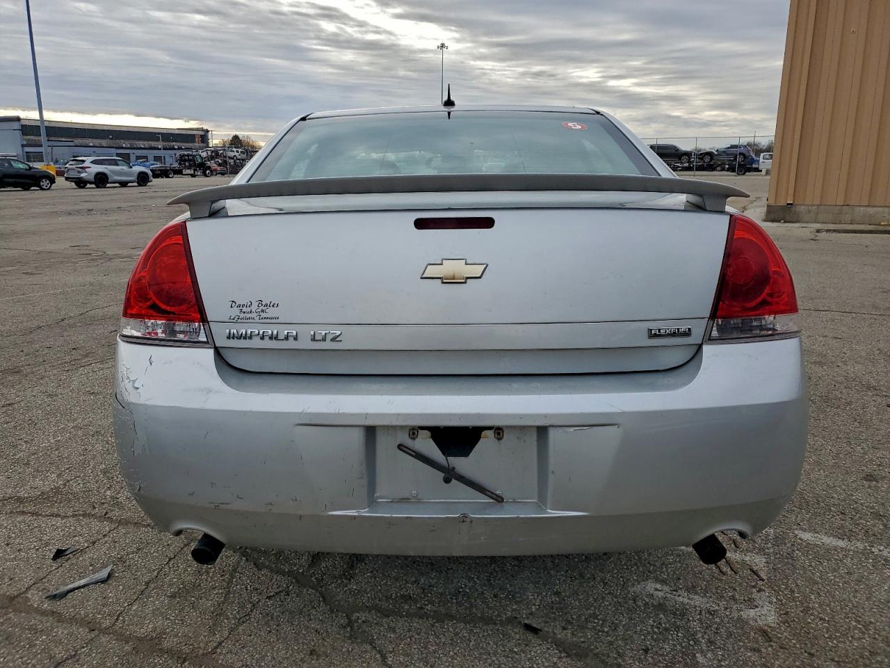 2012 CHEVROLET IMPALA LTZ photo 6