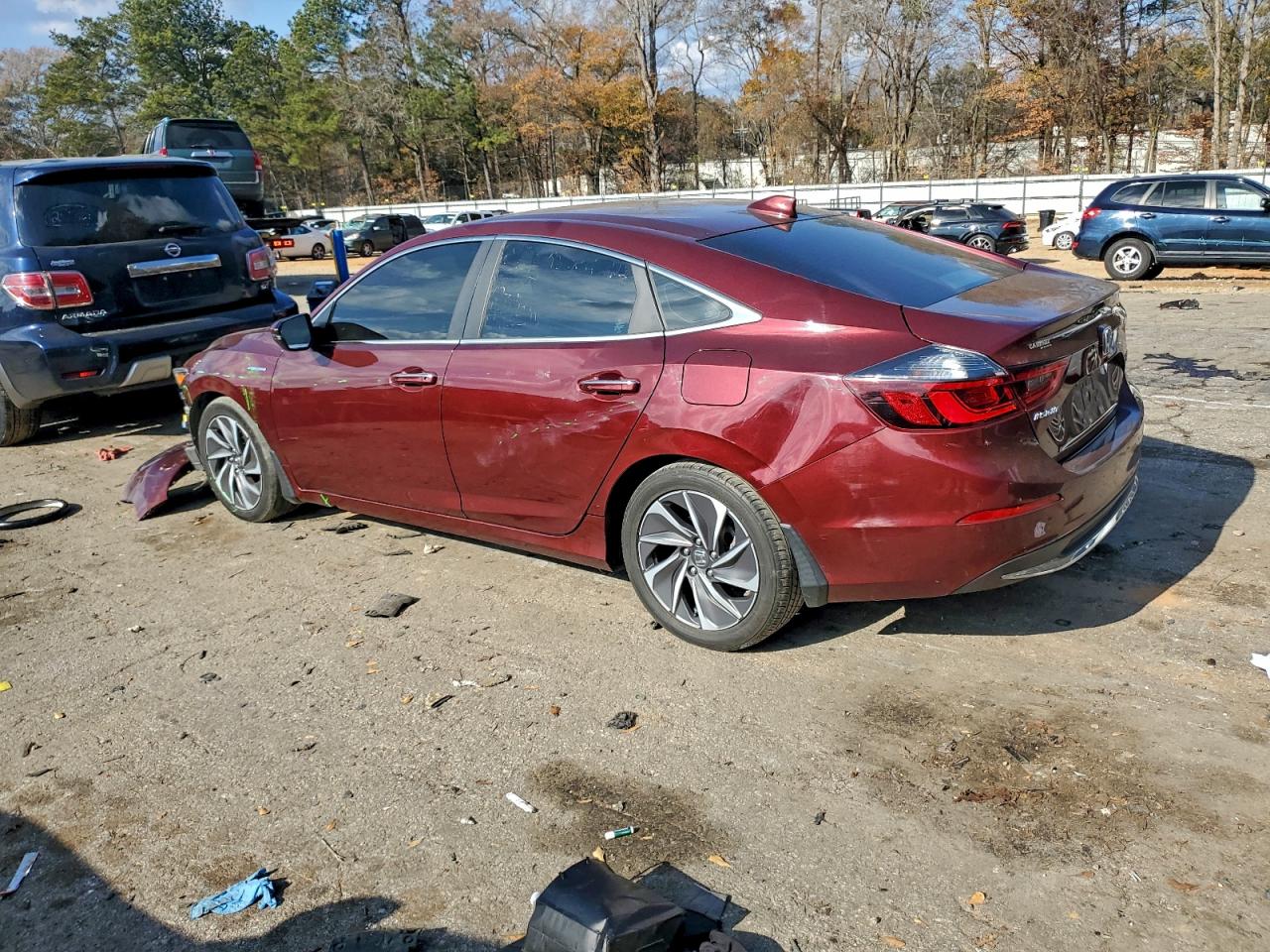2019 HONDA INSIGHT TOURING photo 2