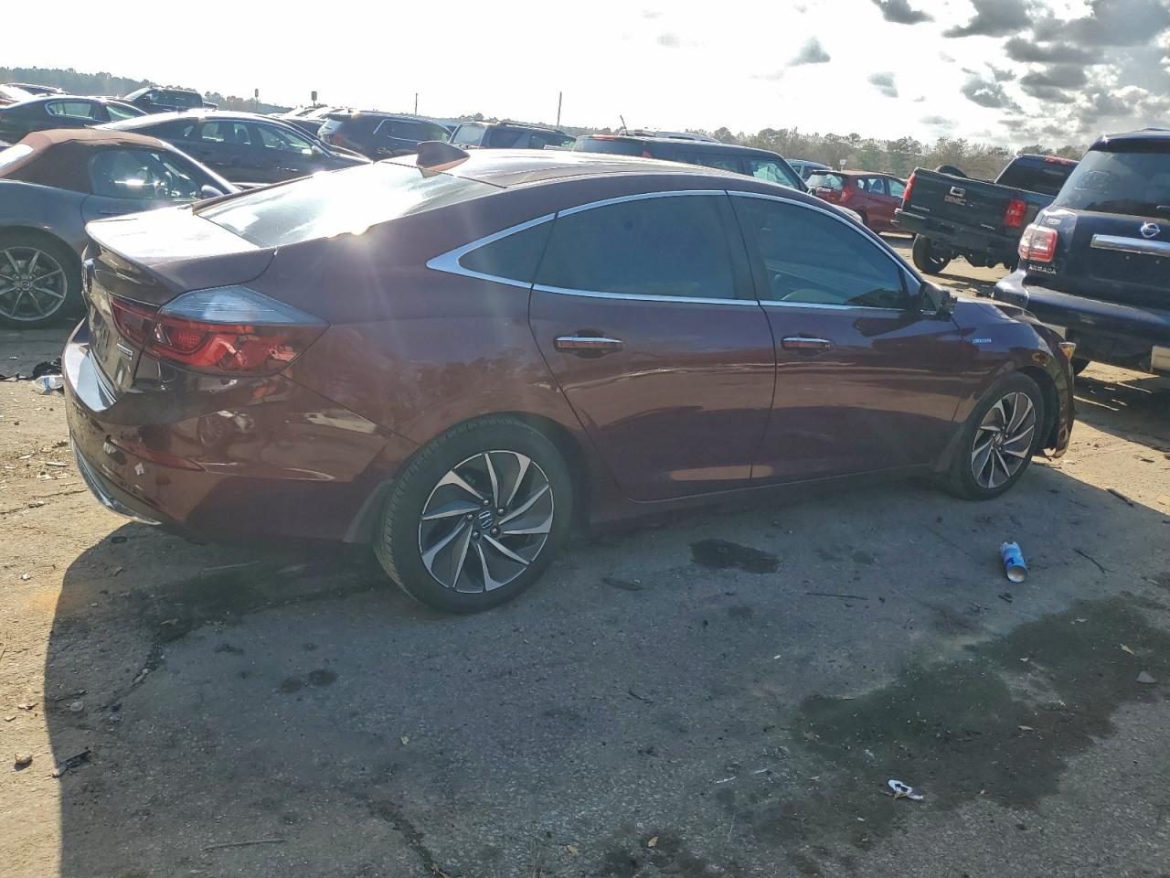 2019 HONDA INSIGHT TOURING photo 3