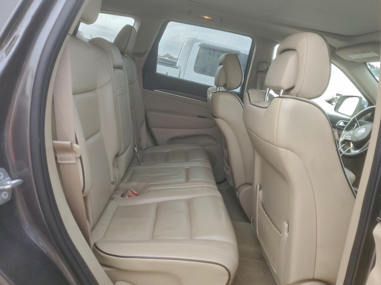 2015 JEEP GRAND CHEROKEE OVERLAND photo 21