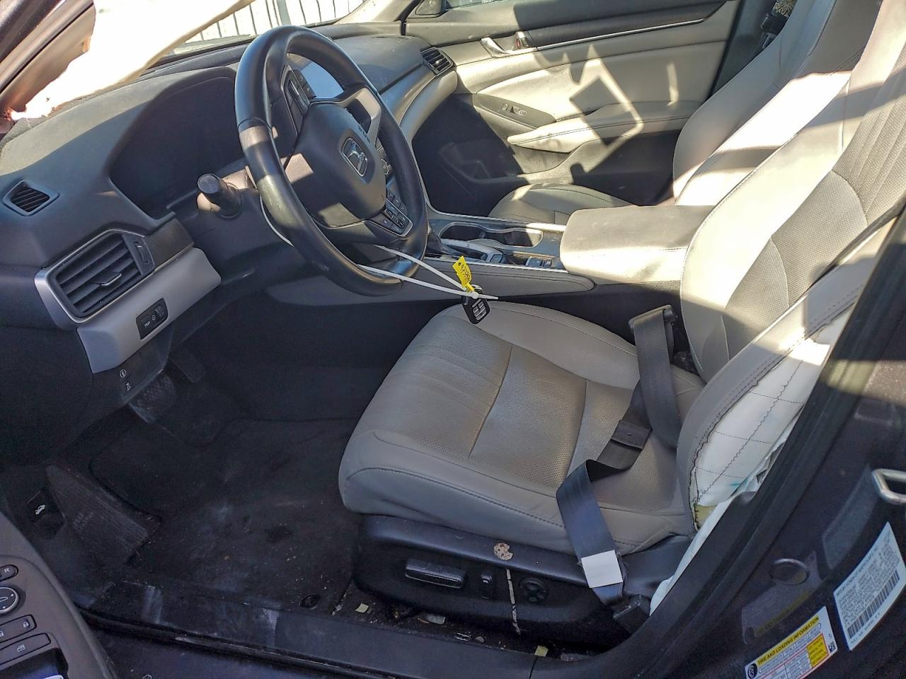 2020 HONDA ACCORD EXL photo 7