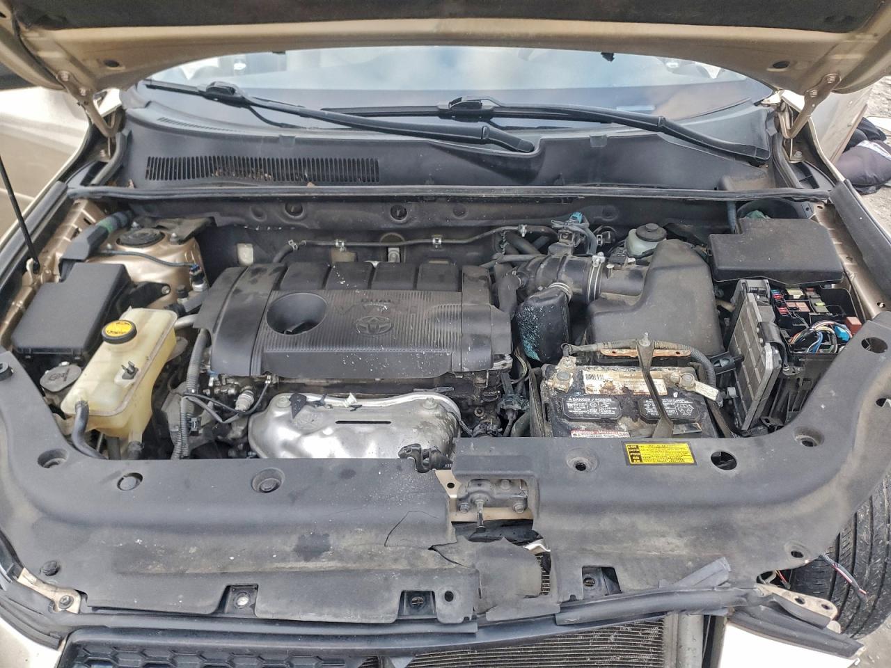 2011 TOYOTA RAV4 photo 23