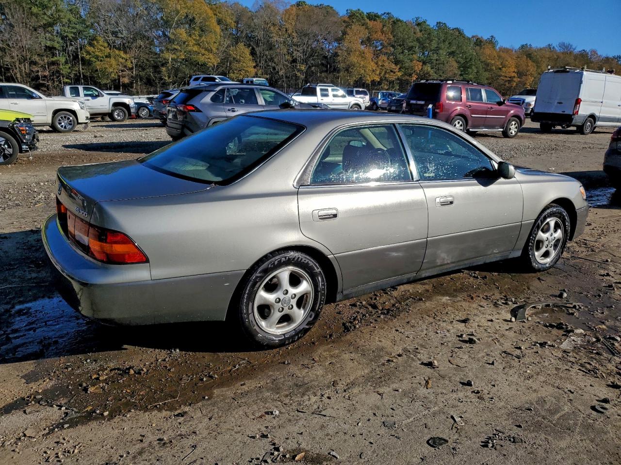 1998 LEXUS ES 300 photo 3