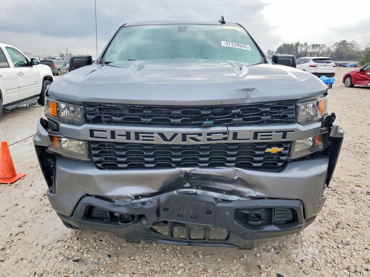 2021 CHEVROLET SILVERADO C1500 CUSTOM photo 5