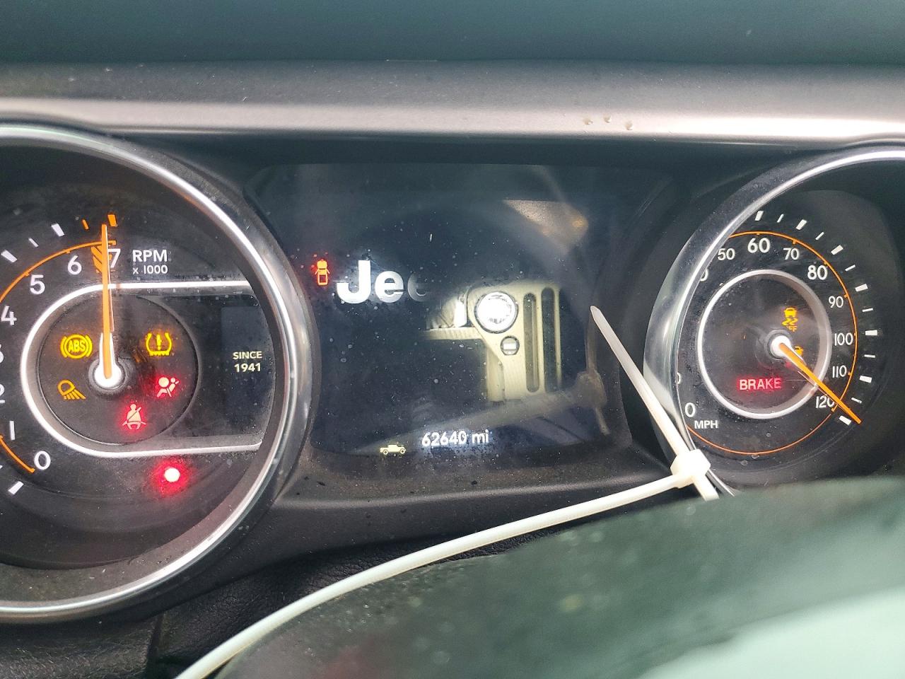 2021 JEEP GLADIATOR SPORT photo 9