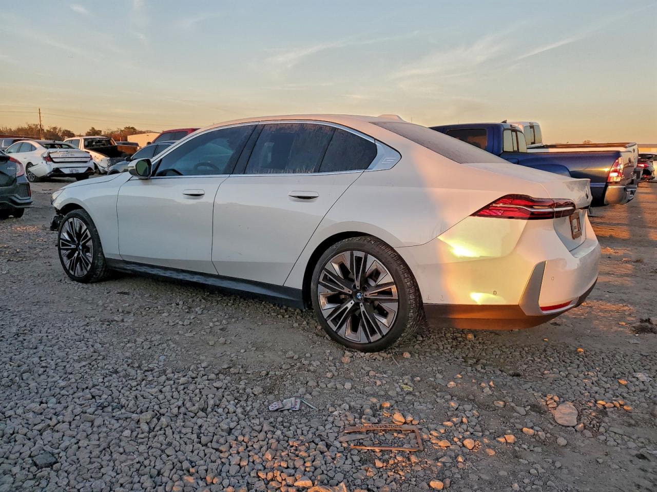 2024 BMW 530 I photo 2