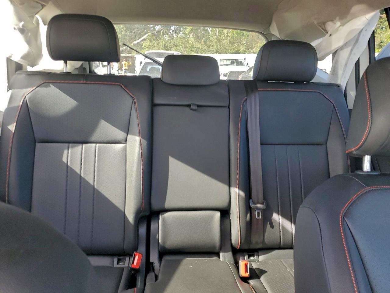 2024 VOLKSWAGEN TIGUAN WOLFSBURG photo 10