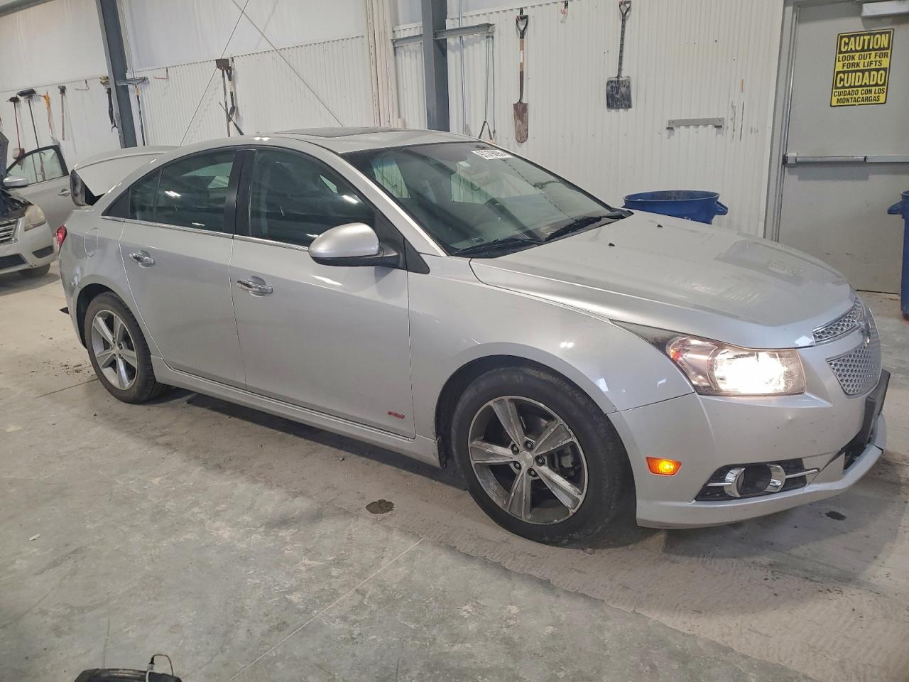 2014 CHEVROLET CRUZE LT photo 4