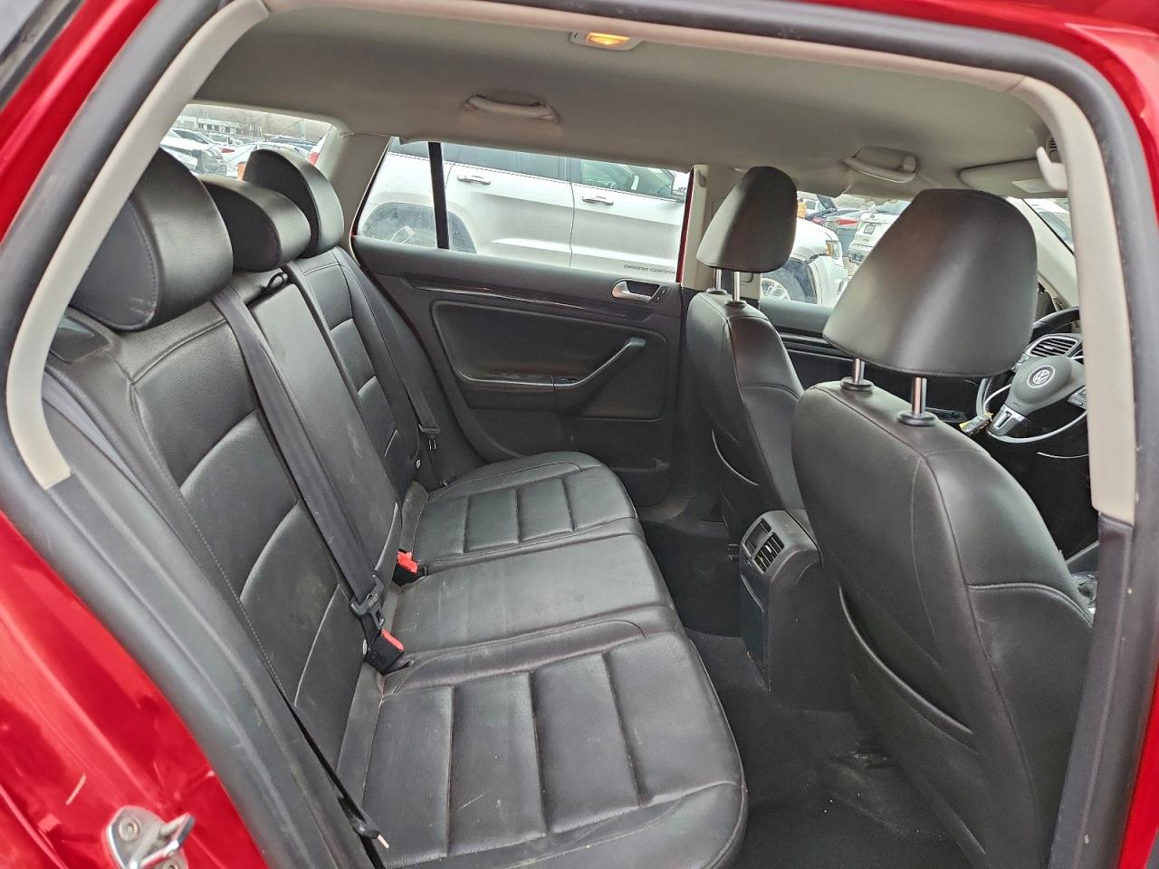 2013 VOLKSWAGEN JETTA TDI photo 10