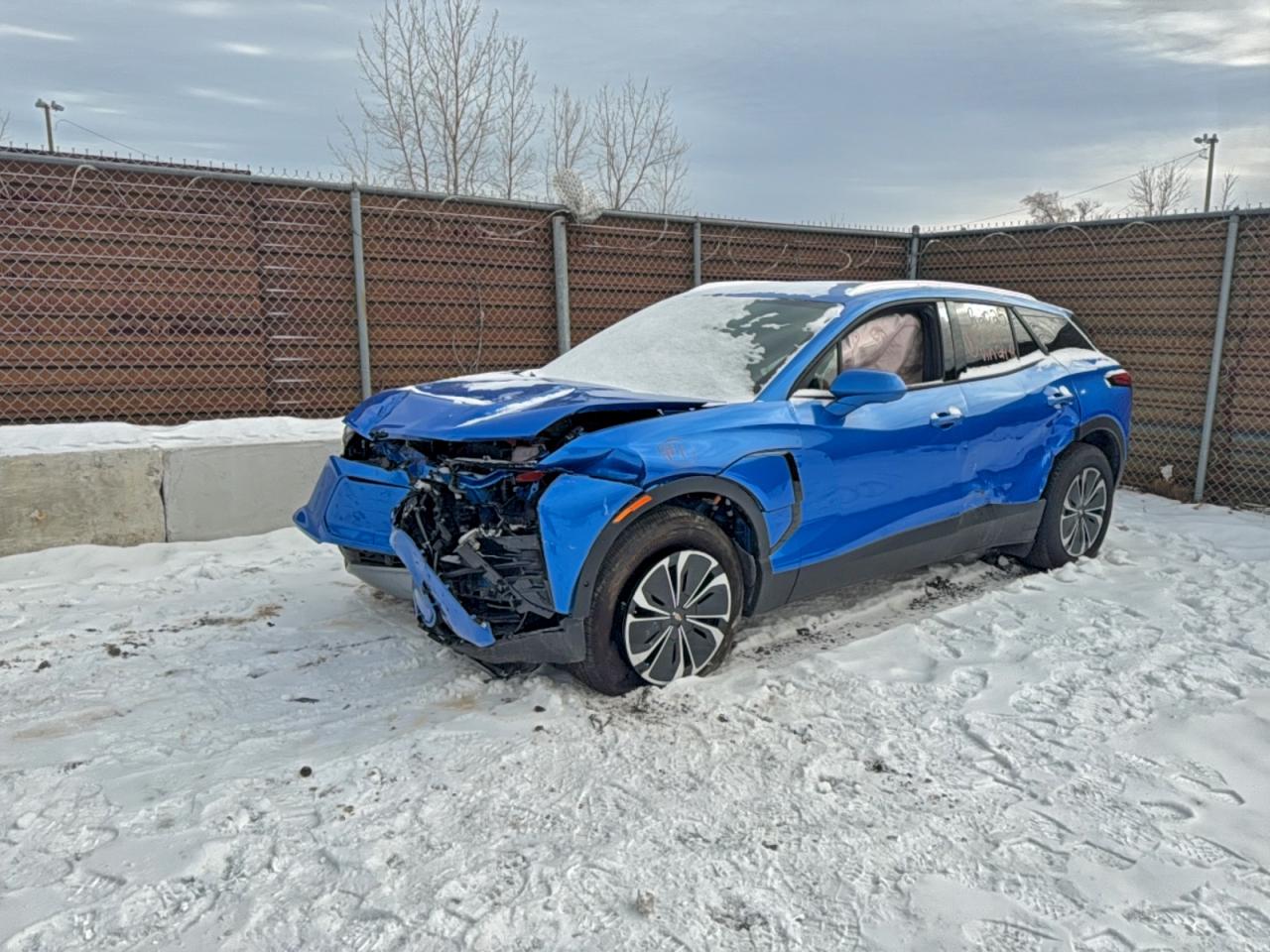 2025 CHEVROLET BLAZER LT photo 2