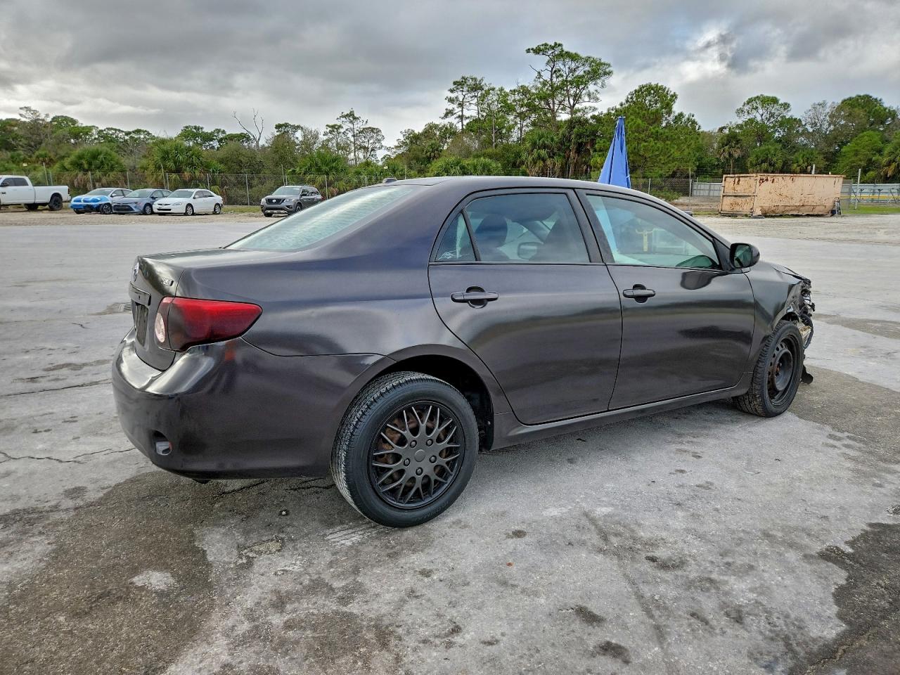 2009 TOYOTA COROLLA BASE photo 3