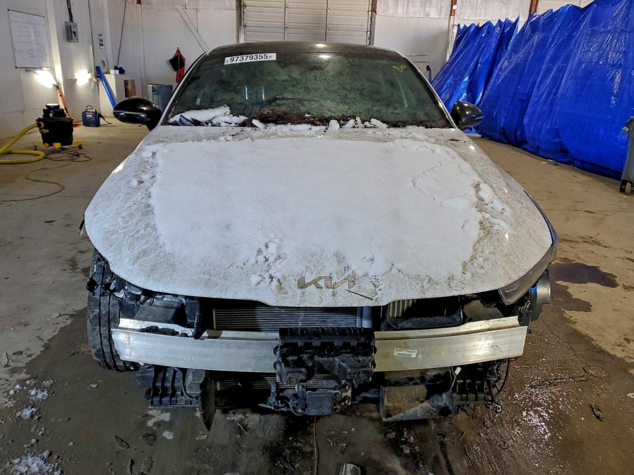 2023 KIA K5 GT LINE photo 5