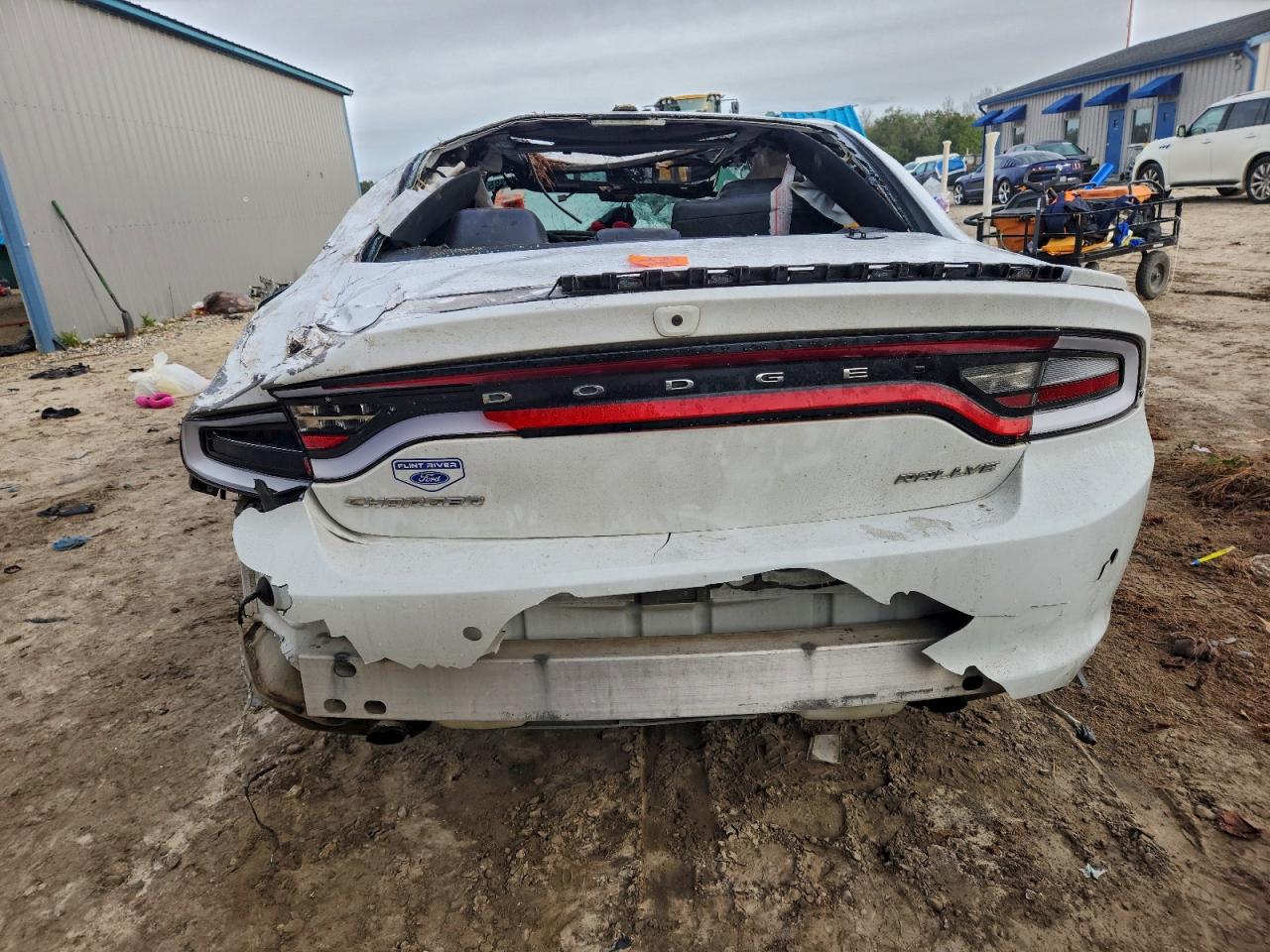 2017 DODGE CHARGER SXT photo 6