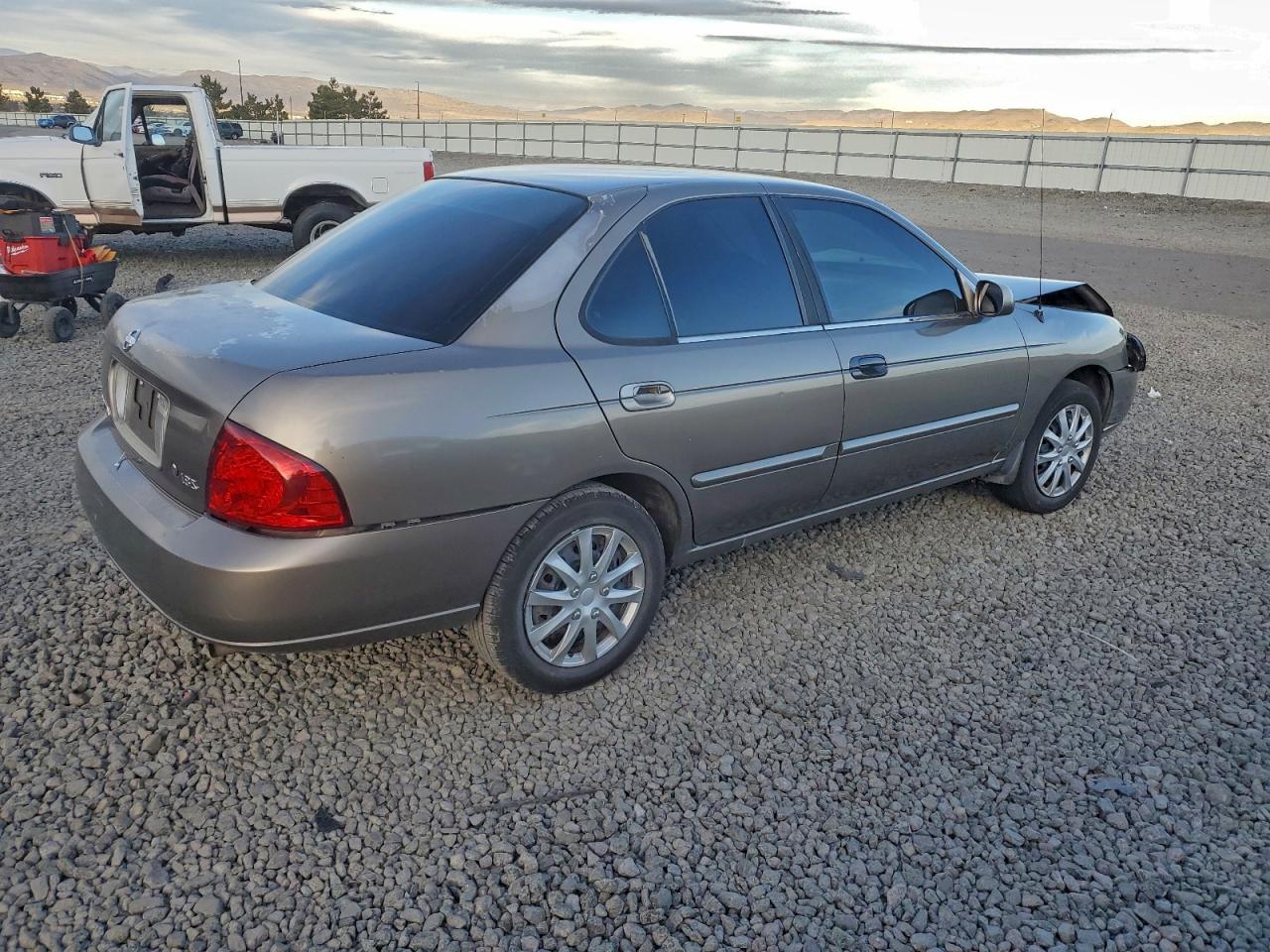 2005 NISSAN SENTRA 1.8 photo 3