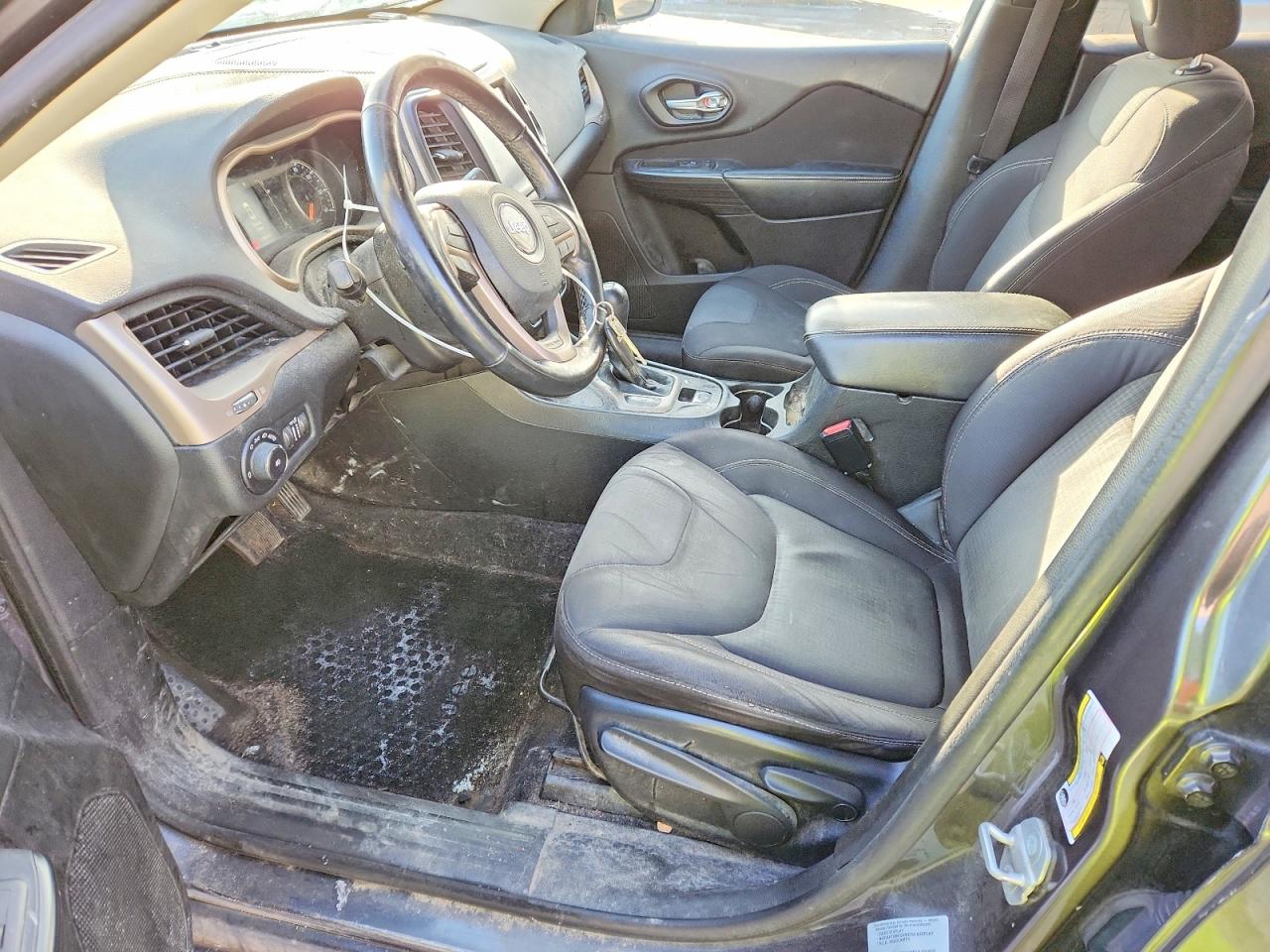 2015 JEEP CHEROKEE LATITUDE photo 7