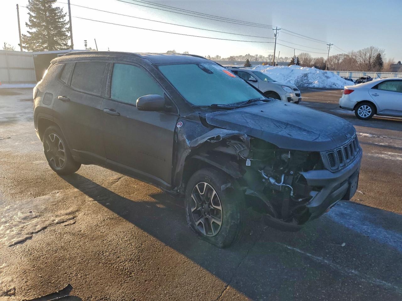 2019 JEEP COMPASS TRAILHAWK photo 4