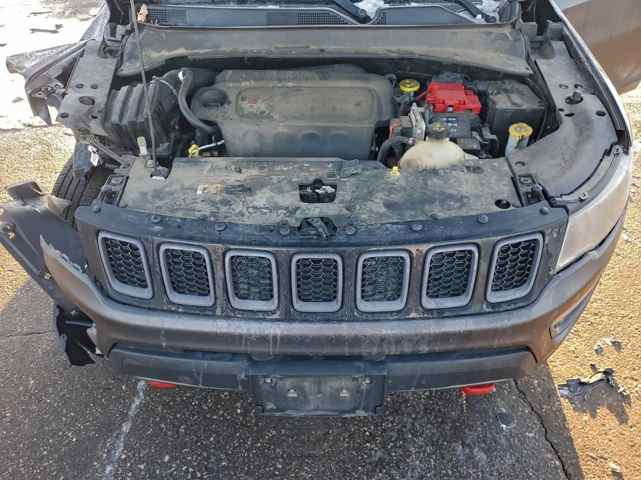 2019 JEEP COMPASS TRAILHAWK photo 11