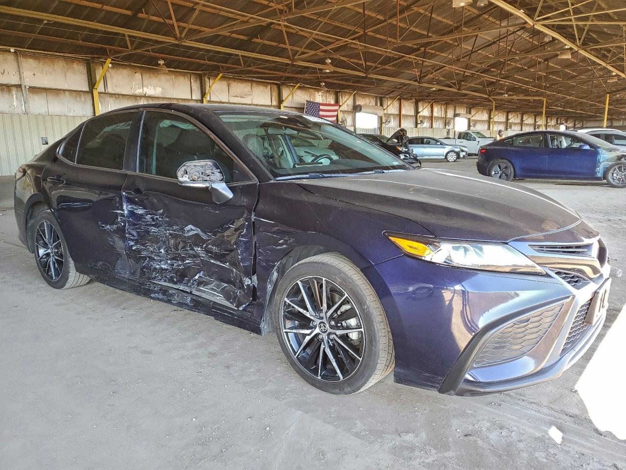 2022 TOYOTA CAMRY SE photo 4