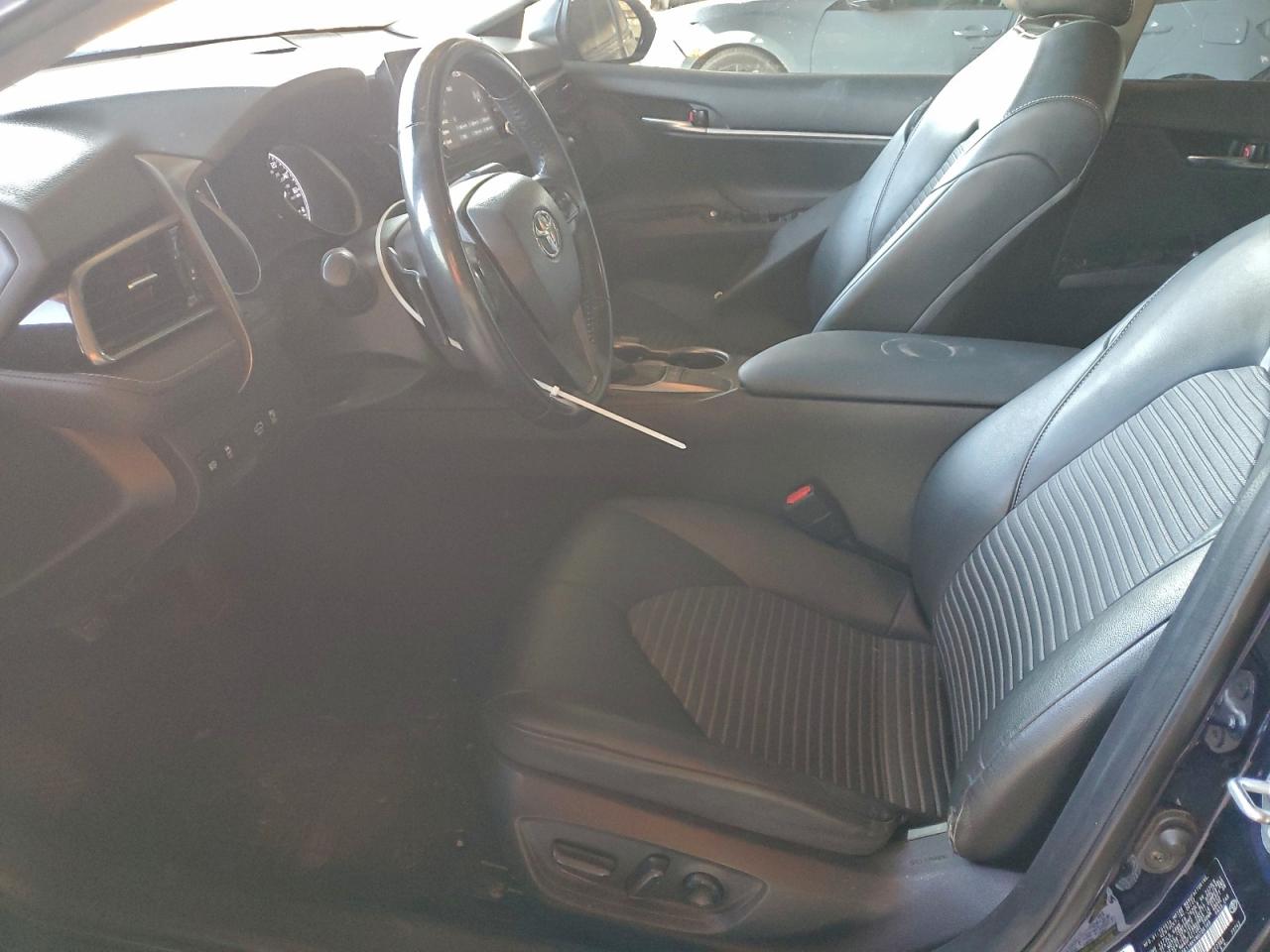 2022 TOYOTA CAMRY SE photo 7