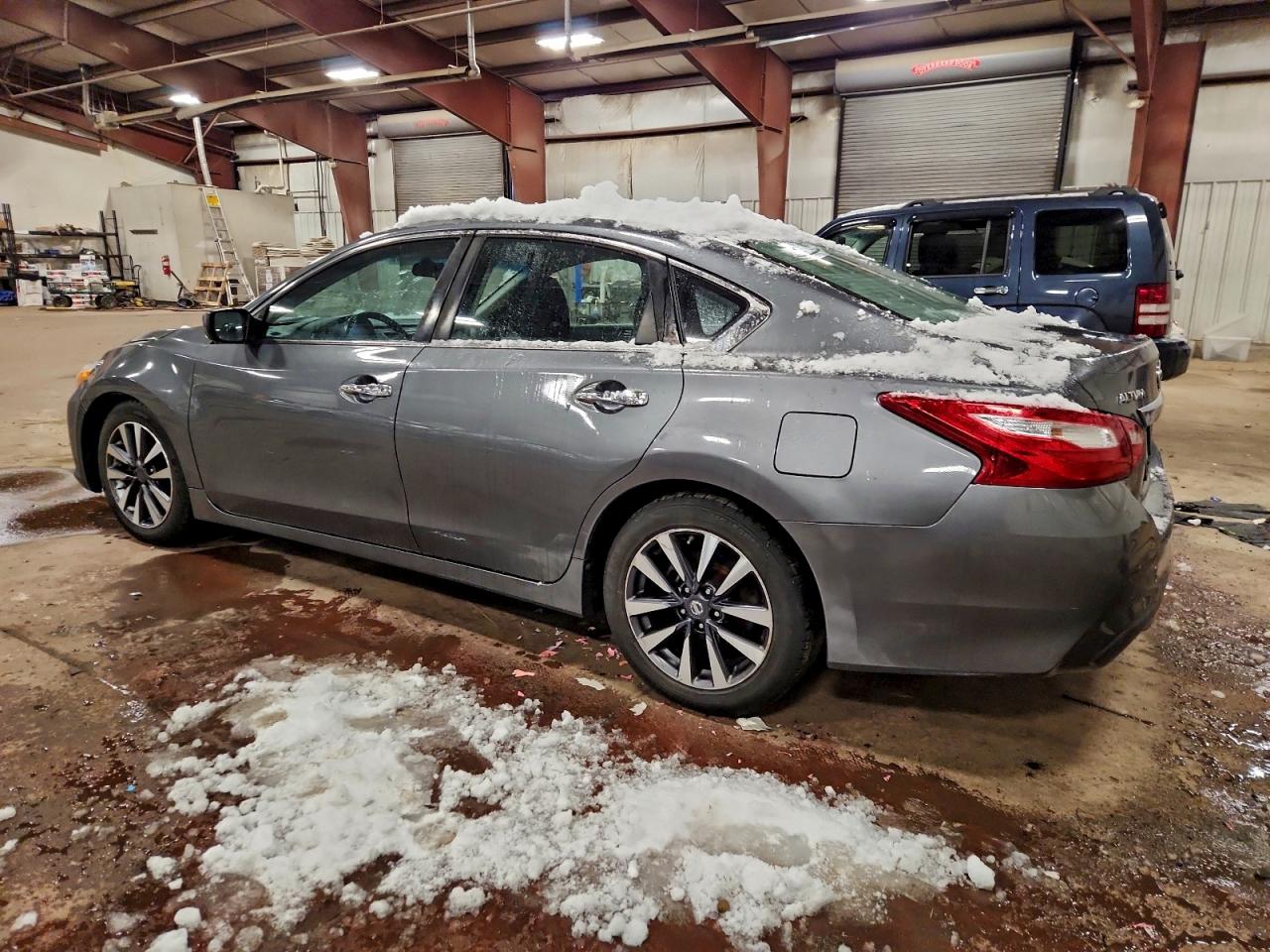 2017 NISSAN ALTIMA 2.5 photo 2