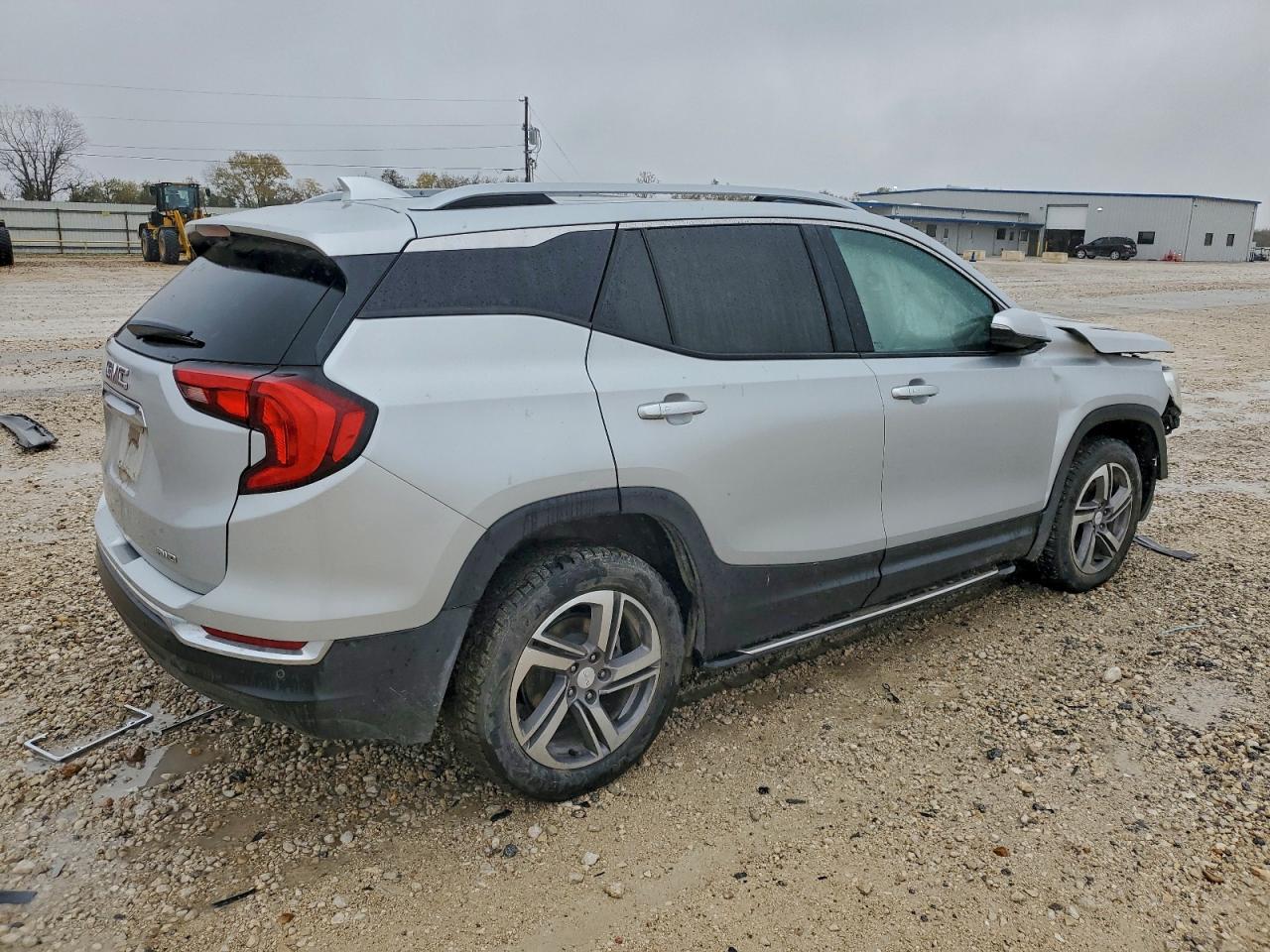 2018 GMC TERRAIN SLT photo 5