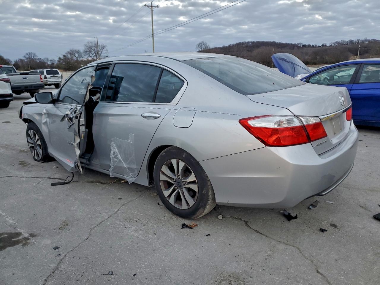 2013 HONDA ACCORD LX photo 3