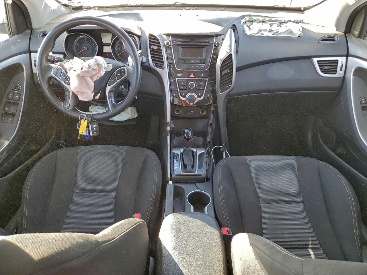 2016 HYUNDAI ELANTRA GT photo 15