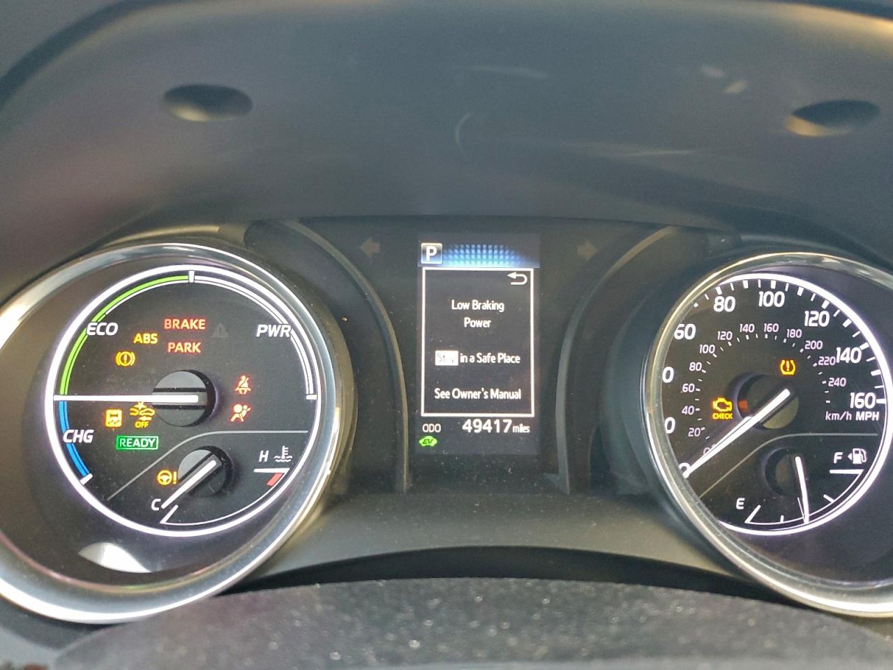 2020 TOYOTA CAMRY LE photo 9