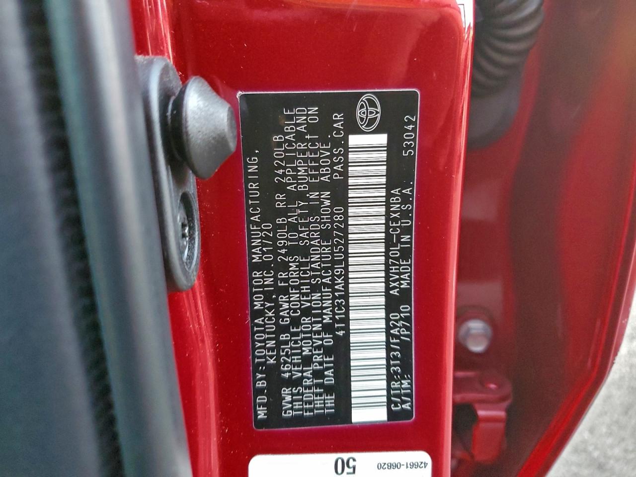 2020 TOYOTA CAMRY LE photo 12