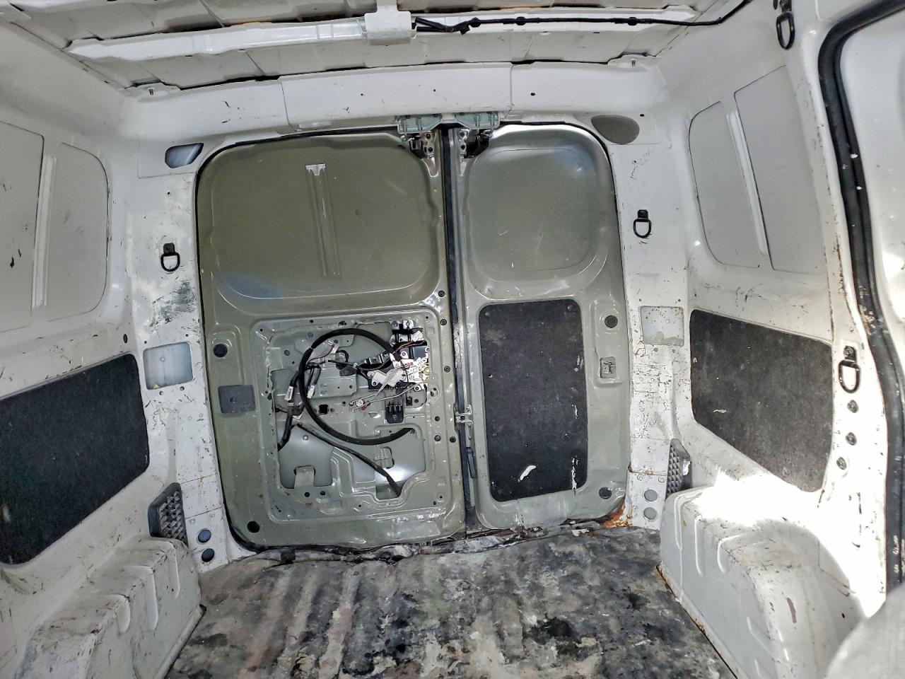 2020 NISSAN NV200 2.5S photo 10