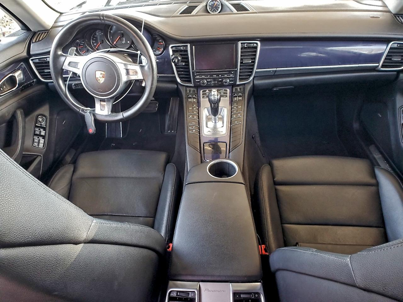 2016 PORSCHE PANAMERA 2 photo 8