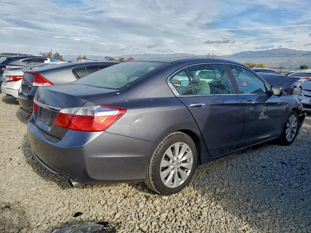 2013 HONDA ACCORD EX photo 3