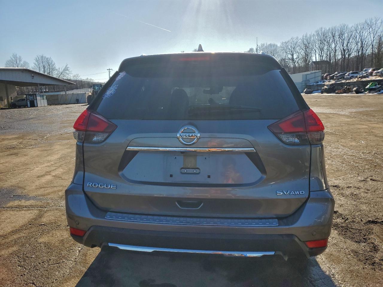 2020 NISSAN ROGUE S photo 11