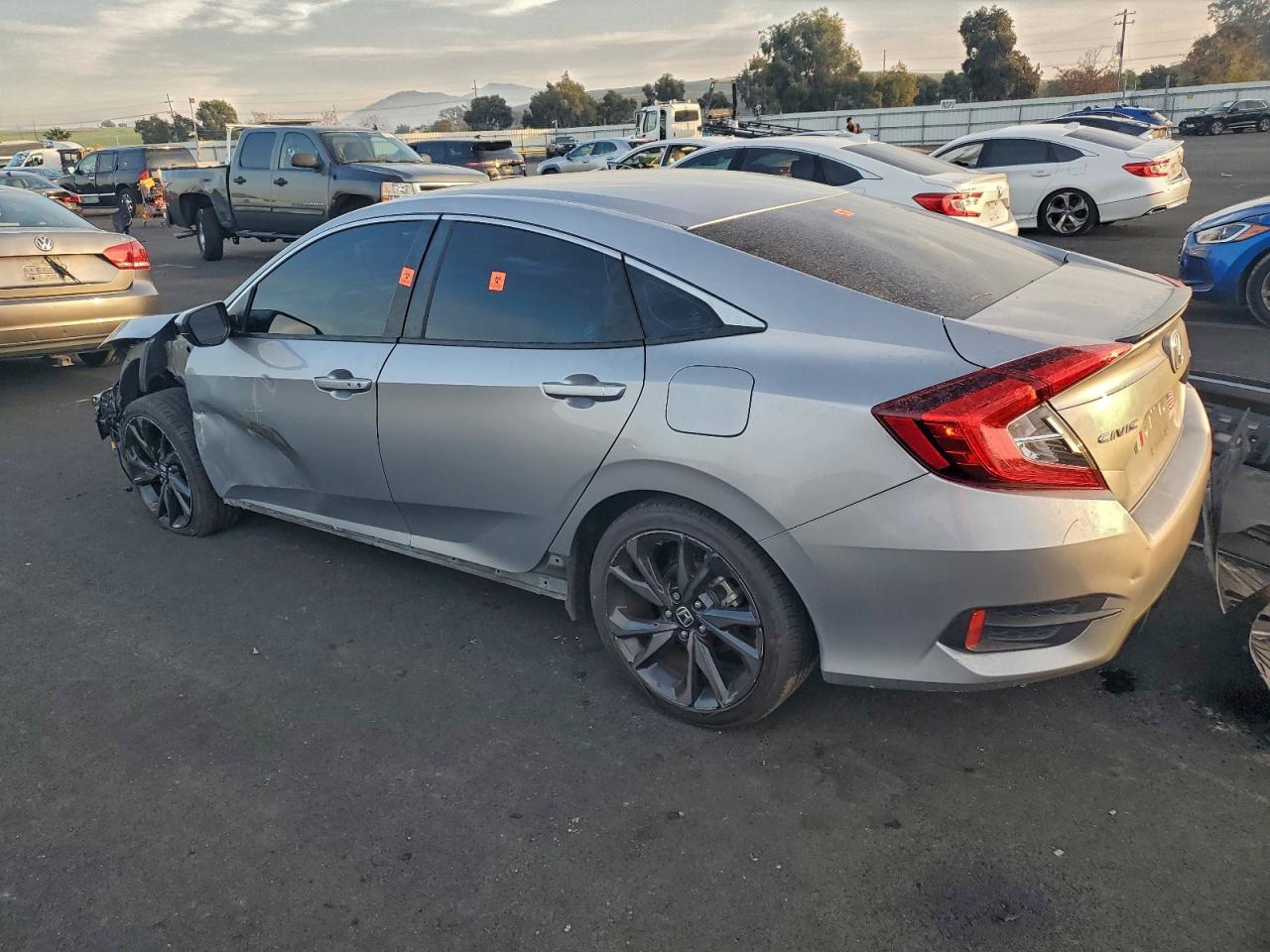 2020 HONDA CIVIC SPORT photo 4