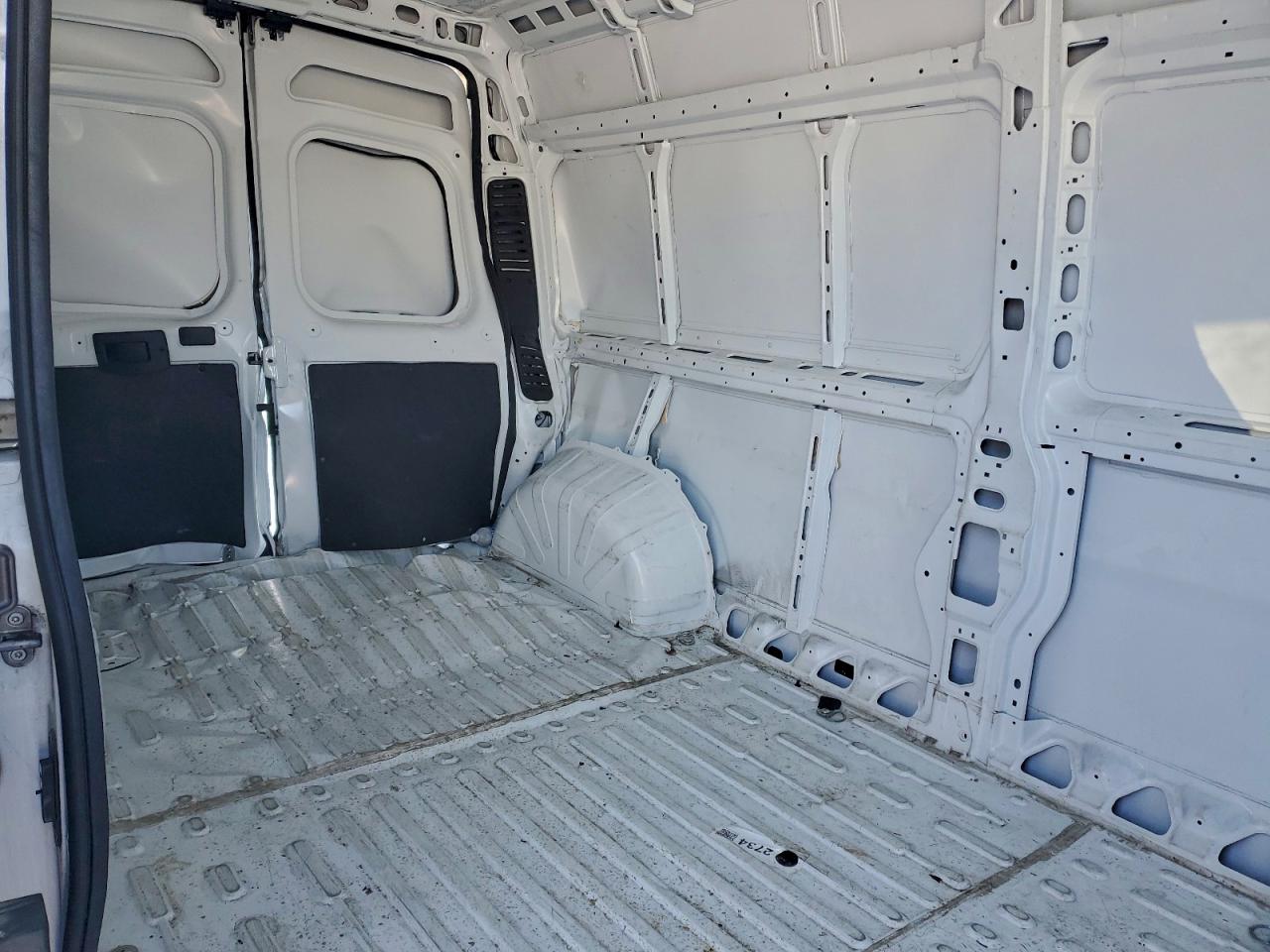2025 RAM PROMASTER 2500 DELIVERY VAN photo 10