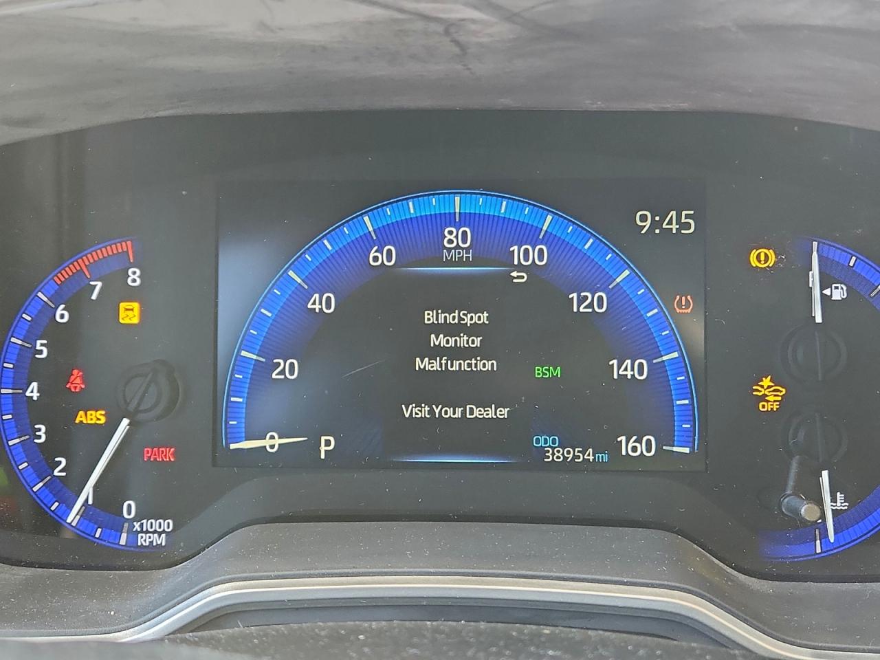 2020 TOYOTA COROLLA XLE photo 9