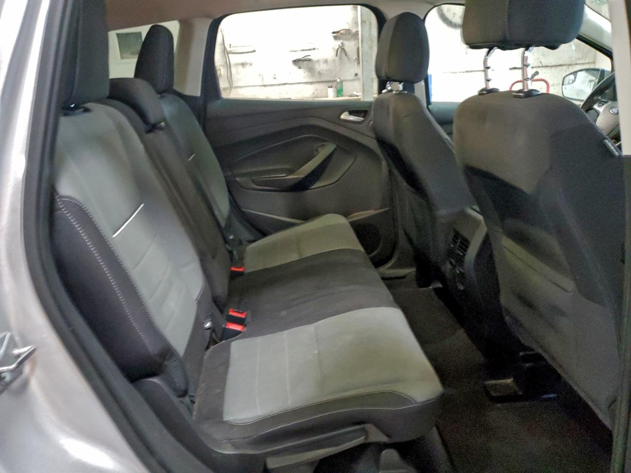 2015 FORD ESCAPE SE photo 11