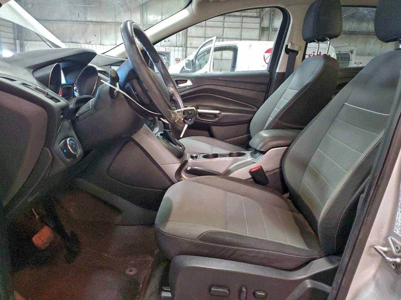 2015 FORD ESCAPE SE photo 7