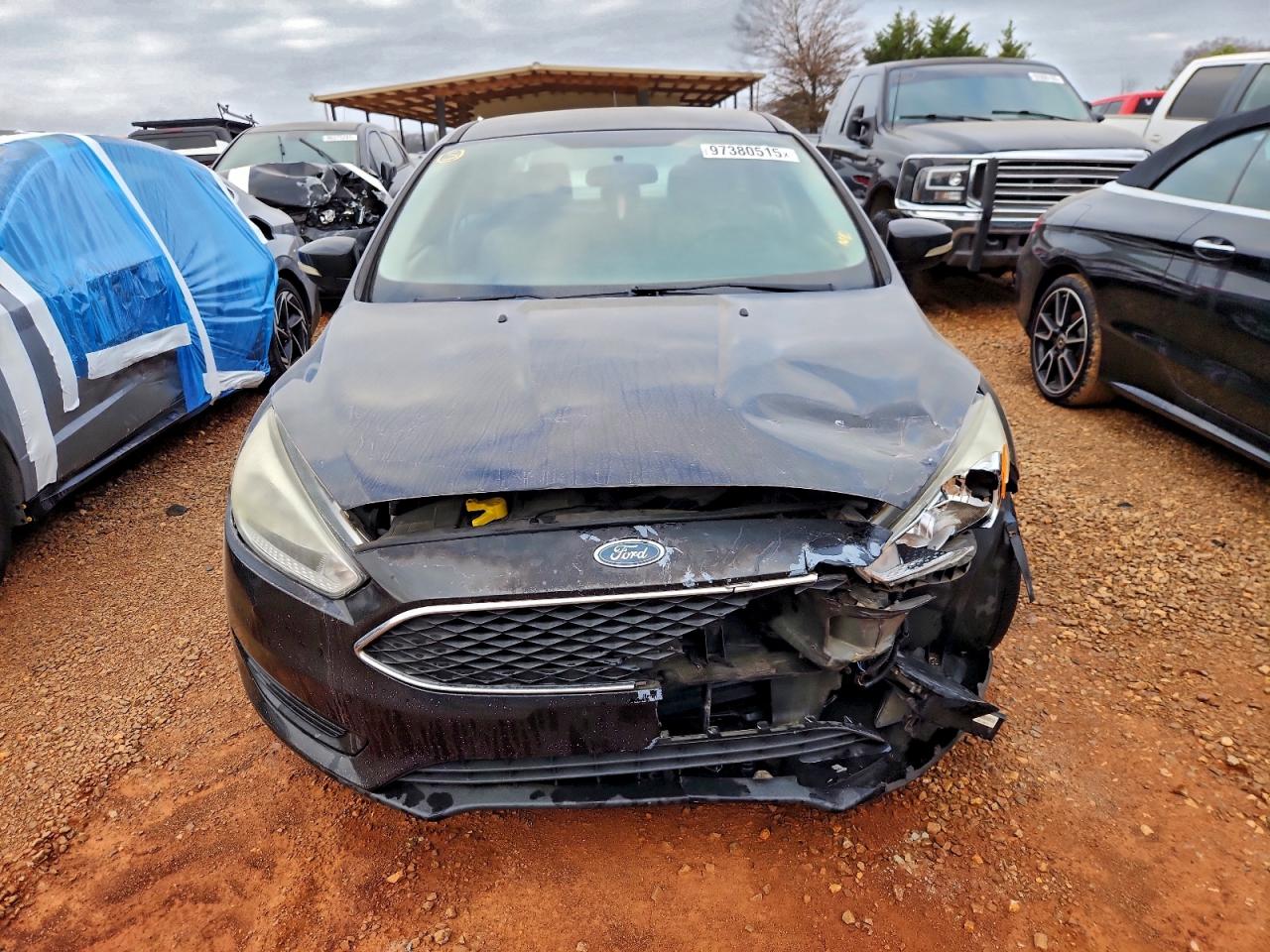 2015 FORD FOCUS SE photo 9