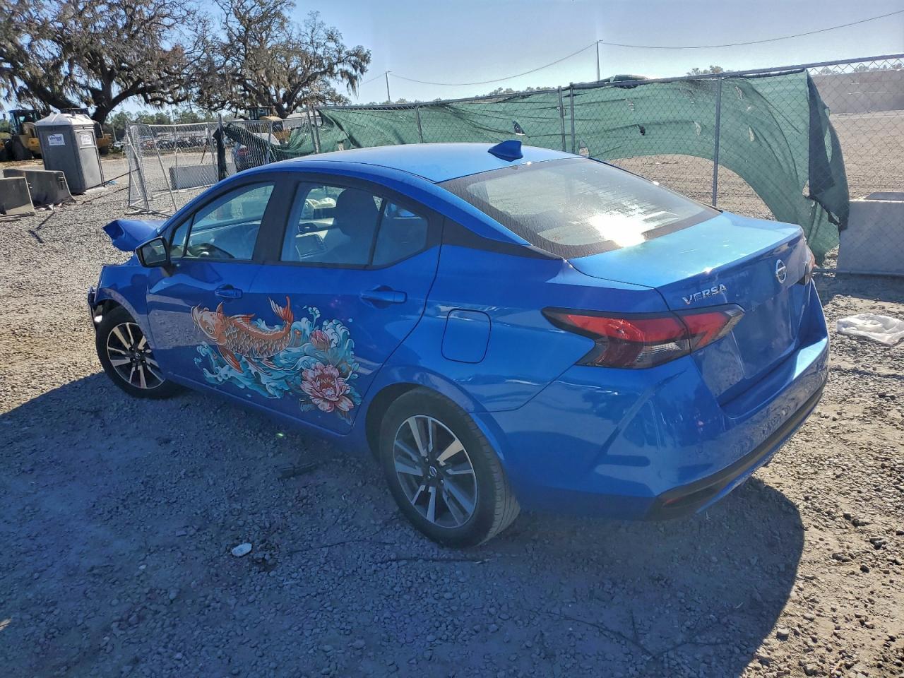 2021 NISSAN VERSA SV photo 4