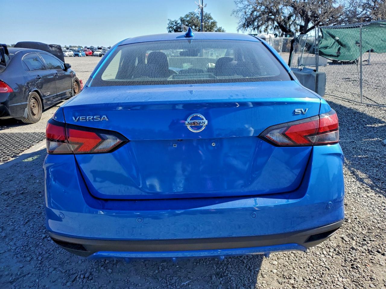 2021 NISSAN VERSA SV photo 16