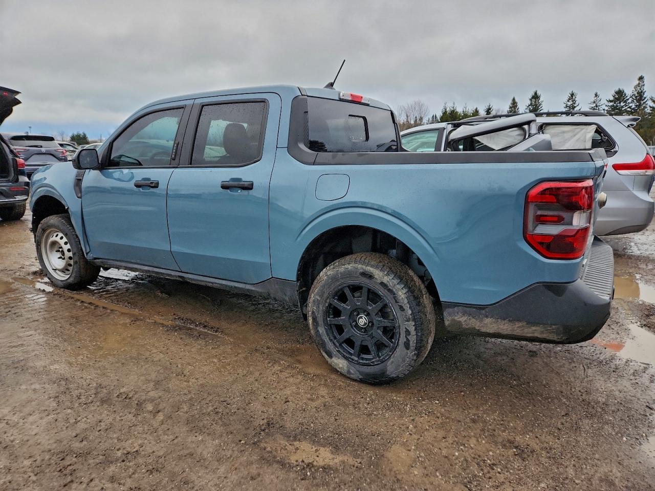 2023 FORD MAVERICK XL photo 2