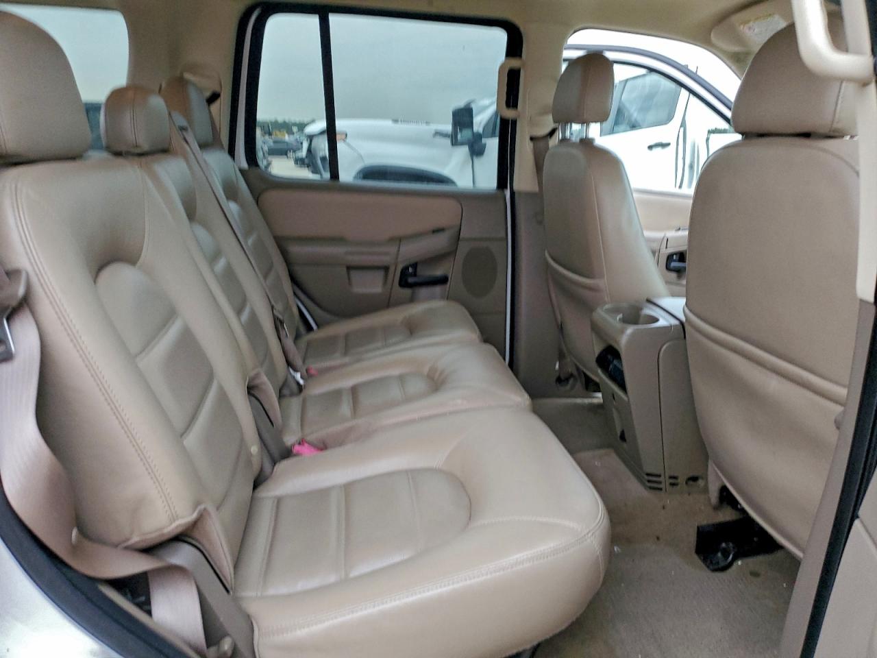 2005 FORD EXPLORER XLT photo 11