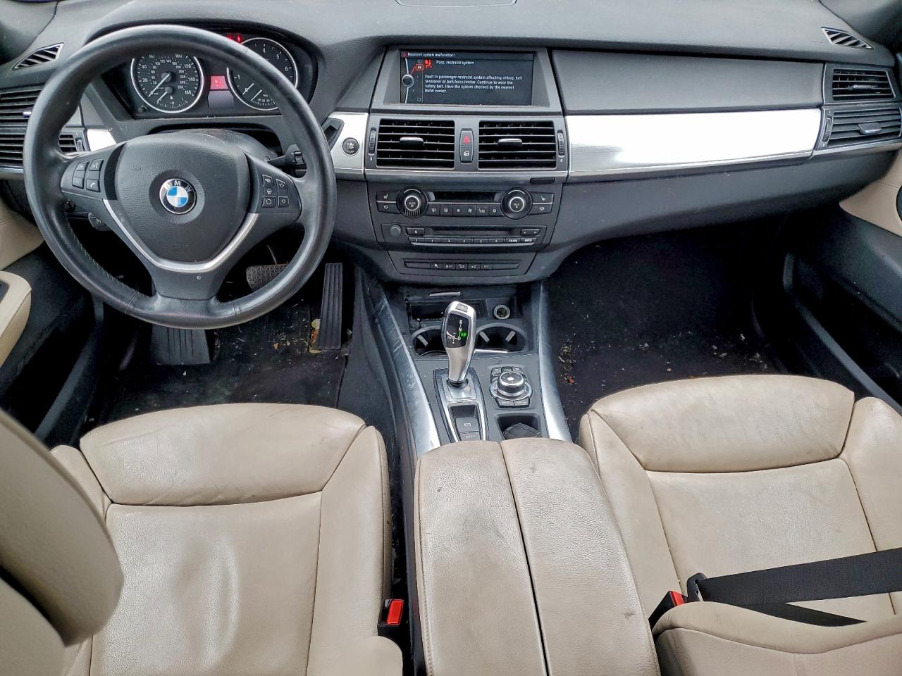 2012 BMW X5 XDRIVE50I photo 8