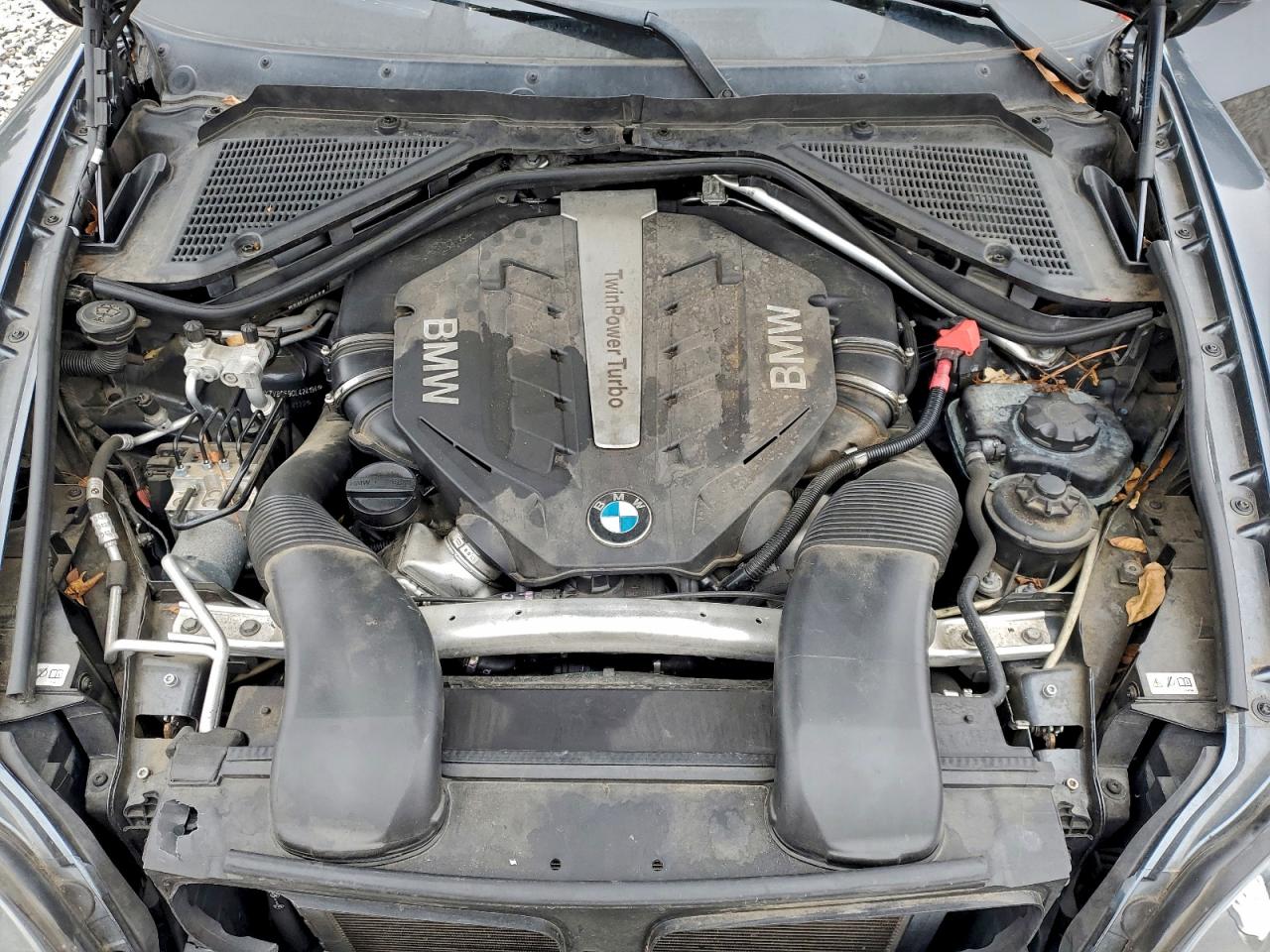 2012 BMW X5 XDRIVE50I photo 12